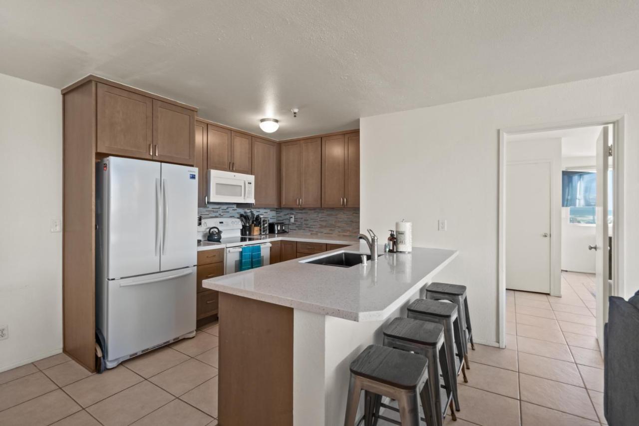Belmont Modern - Ocean View, Pet Friendly, Patio Casa de férias